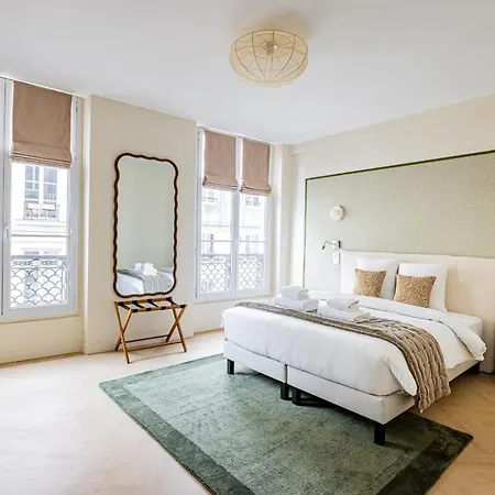A33#republique#2 Bedrooms#marais#paris 03#ac Parijs