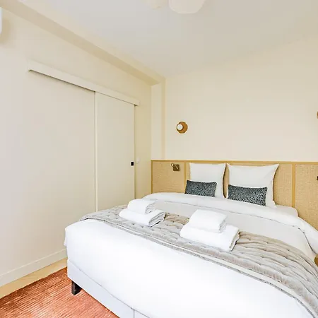 A33#republique#2 Bedrooms#marais#paris 03#ac